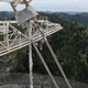 Estado actual de los cables de soporte del radiotelescopio de Arecibo en fotos captadas mediante un dron.